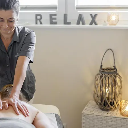 Luxuswellnesshaus Weitblick * Bliesdorf